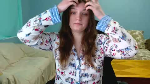 TreeJeanne online show from April 28, 2:27 am