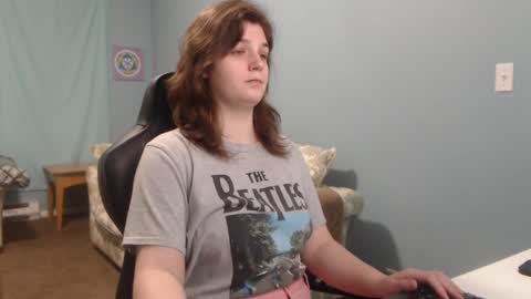TreeJeanne online show from January 4, 2:04 pm