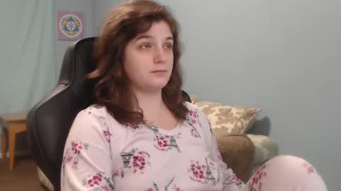 TreeJeanne online show from December 31, 2:51 am
