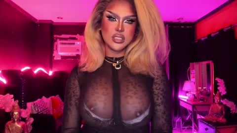 Jade online show from September 11, 11:10 am