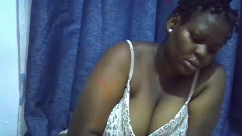 trendybootie online show from March 16, 3:09 am