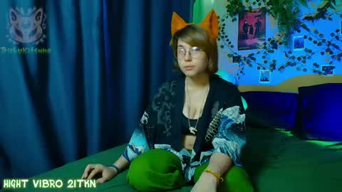trickykitsune online show from May 23, 3:54 pm