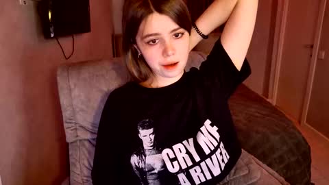 tripleprinces online show from November 18, 6:09 pm