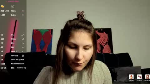 trixibell online show from April 28, 4:38 am