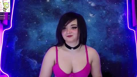 trixiedoescamcam online show from May 25, 9:58 pm