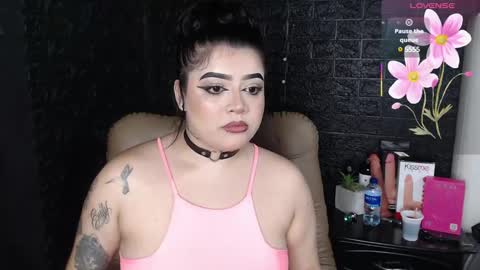 Snapshot of trixxiee_ chatting on February 19, 11:28 am trixxiee_ online show from February 19, 11:28 am