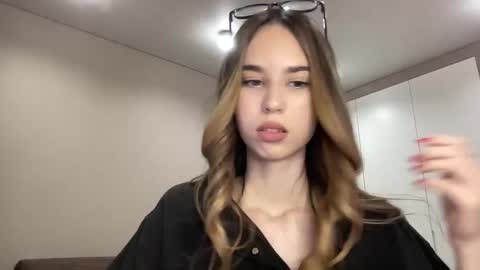 tryme_muse online show from November 14, 4:18 pm