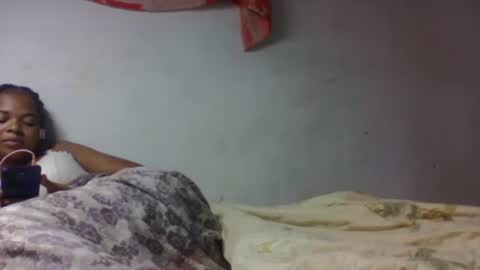 tsaralaza online show from November 9, 9:11 pm