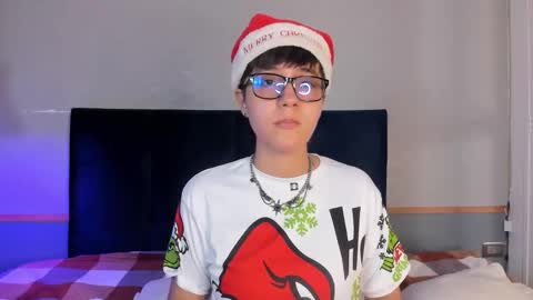 Maru online show from December 3, 7:27 pm