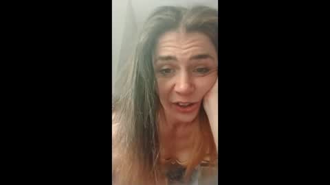 tttaylorttttt online show from April 10, 6:25 pm