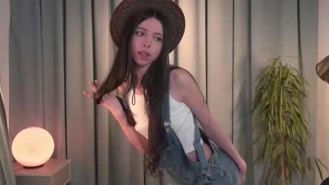  Nelly  online show from March 25, 10:23 pm