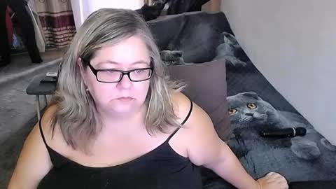 Lana online show from November 12, 2:31 am