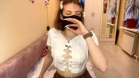 Emily online show from April 2, 3:20 pm