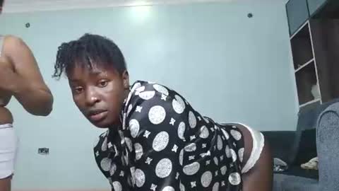 twinkle tushy online show from October 7, 10:36 pm