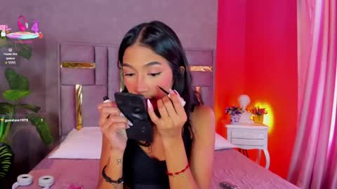 tyla_ks online show from April 8, 8:11 pm