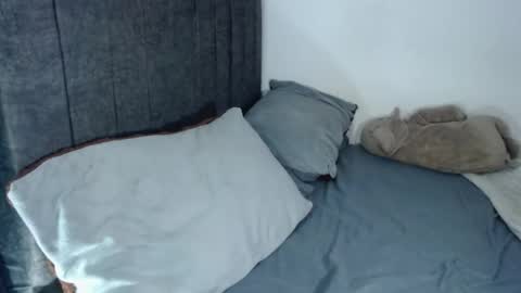tyra_stone1 online show from June 1, 9:16 pm