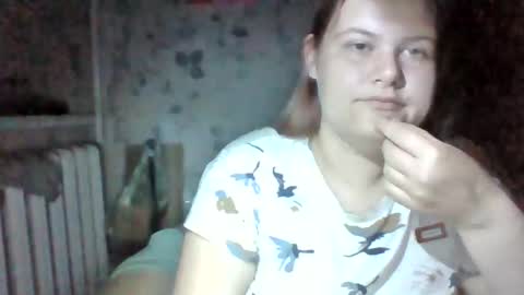 Tyuoooy3s online show from September 18, 2:10 am