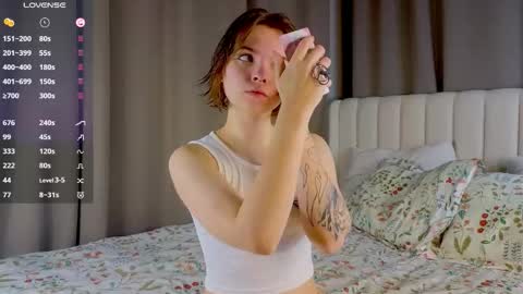 Polly online show from October 16, 3:14 pm