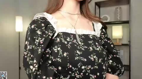 Liliane online show from April 29, 5:32 am