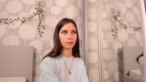 Liliane online show from March 1, 8:03 am