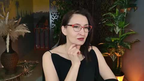 UnaTera online show from January 17, 9:28 am