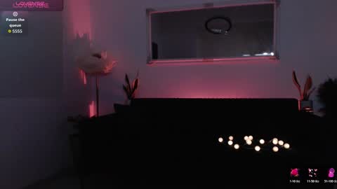 Eva online show from May 15, 10:56 pm
