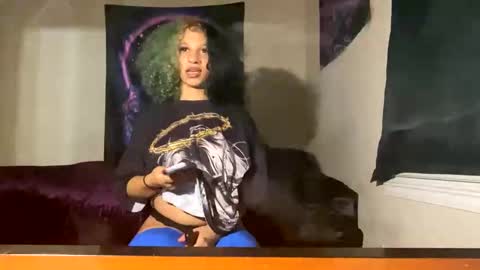 universethadon online show from October 2, 7:13 am