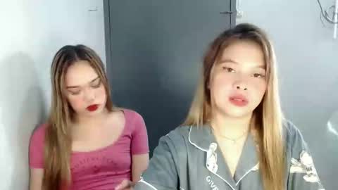 Snapshot of ur_anarosesexdoll chatting on February 16, 4:32 pm anarose online show from February 16, 4:32 pm