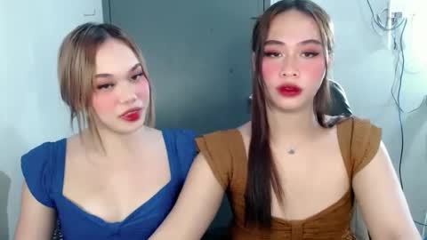 Snapshot of ur_anarosesexdoll chatting on February 4, 2:17 am anarose online show from February 4, 2:17 am