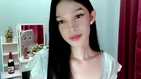 ur_asianbabexxx online show from February 3, 12:54 pm