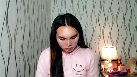 QUEENSY online show from December 16, 7:31 pm