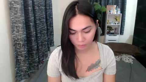 urasian_erica online show from May 9, 2:30 pm