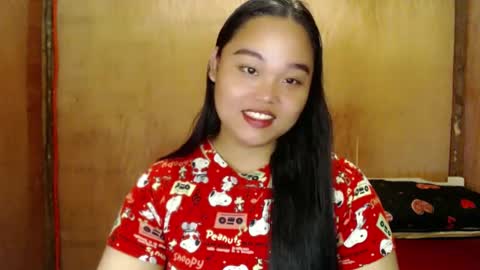 Snapshot of urasian_hotchix69 chatting on February 5, 1:37 am Lycah online show from February 5, 1:37 am