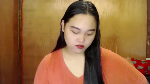 Snapshot of urasian_hotchix69 chatting on December 31, 6:27 am Lycah online show from December 31, 6:27 am