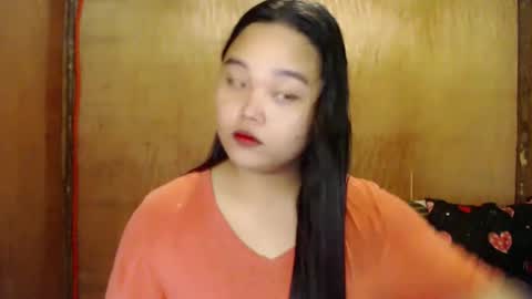 Snapshot of urasian_hotchix69 chatting on January 5, 8:32 am Lycah online show from January 5, 8:32 am