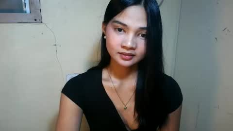 urasian_latinaxxx online show from May 23, 7:28 am