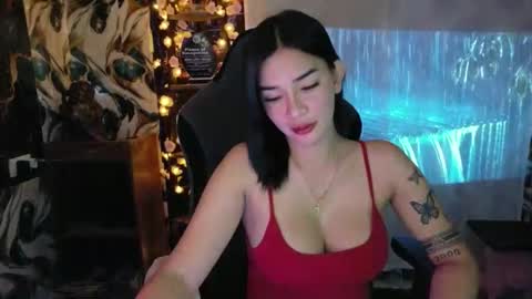 jess online show from May 14, 1:28 pm