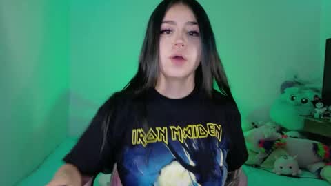 Danielle  online show from May 19, 9:49 am