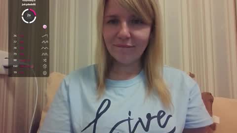 Snapshot of urbadkitty chatting on September 27, 12:34 pm urbadkitty online show from September 27, 12:34 pm