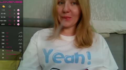 Snapshot of urbadkitty chatting on January 6, 6:47 am urbadkitty online show from January 6, 6:47 am