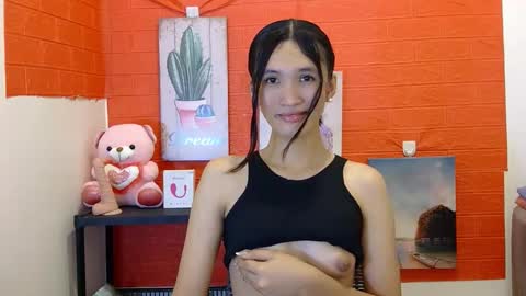 urblossom_princess online show from February 12, 7:48 pm
