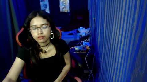 Snapshot of urdreamgirljayne chatting on January 5, 4:14 am urdreamgirljayne online show from January 5, 4:14 am