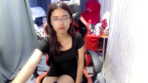 Snapshot of urdreamgirljayne chatting on January 11, 9:04 am urdreamgirljayne online show from January 11, 9:04 am