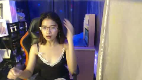 Snapshot of urdreamgirljayne chatting on September 19, 3:16 am urdreamgirljayne online show from September 19, 3:16 am
