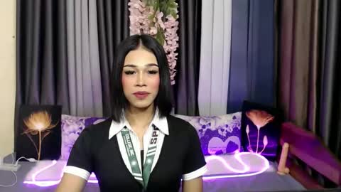urlovely_jemma online show from May 17, 10:20 pm