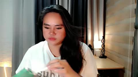 Snapshot of urnaughty_ceciliaxxx chatting on September 12, 6:37 pm cecilia online show from September 12, 6:37 pm