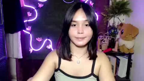 Pia online show from October 22, 10:37 pm