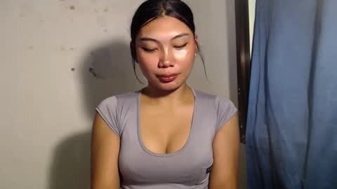 urpinay_sandra69 online show from May 23, 3:49 am