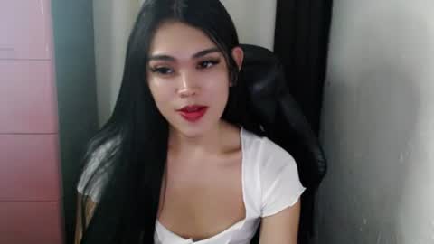 Jenny online show from January 22, 8:06 pm