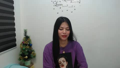 hi im kim online show from December 12, 1:10 am